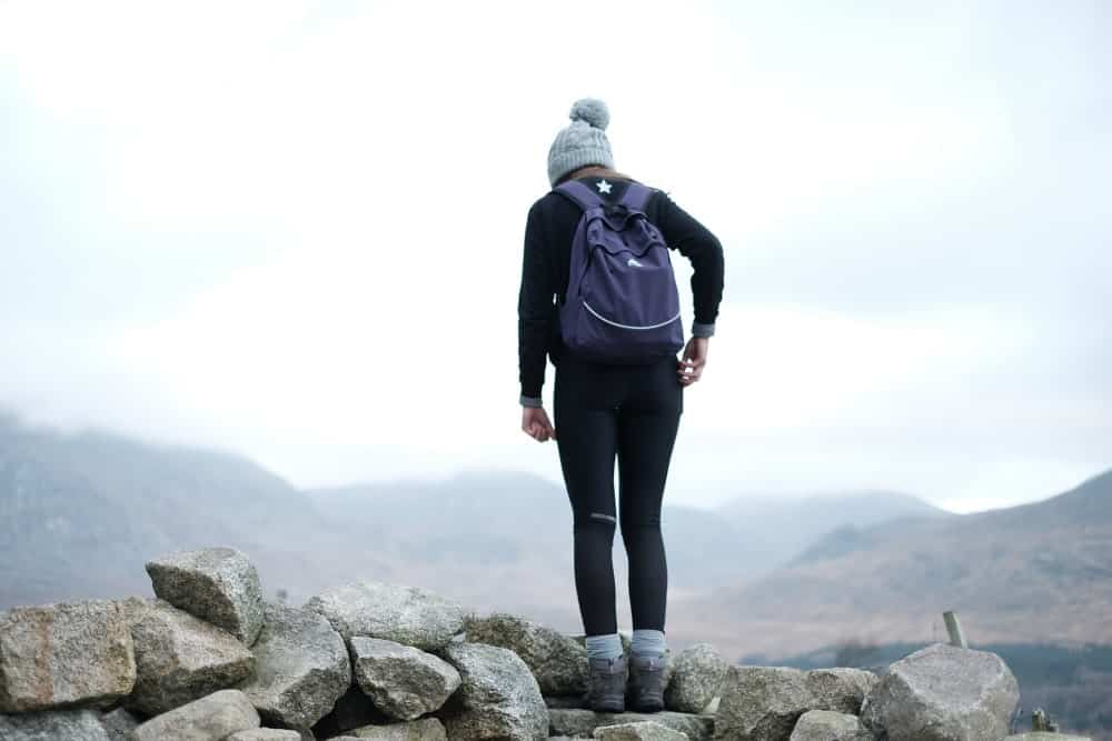 Hiking Leggings & Yoga Pants - What's Better for Hiking?