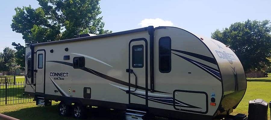 best time to buy a travel trailer
